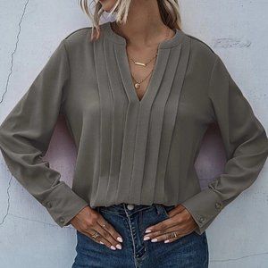 SHEIN - LUNE Notched Neck Pleated Decoration Blouse